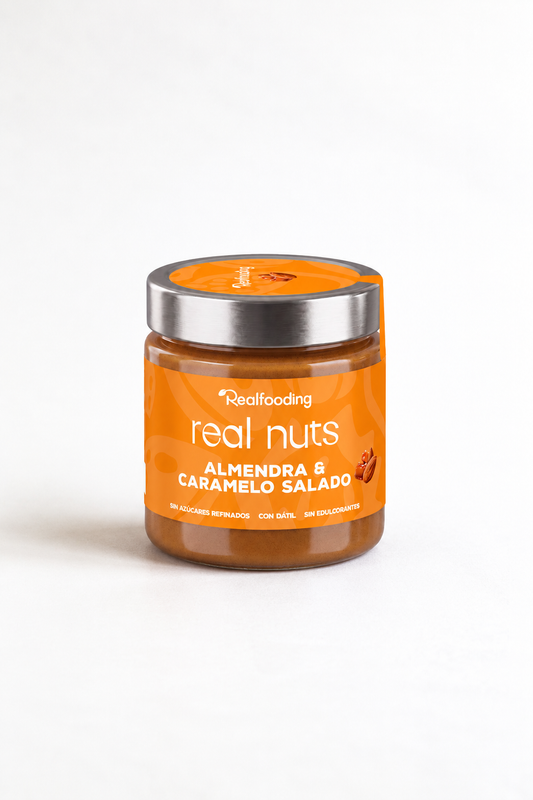 Crema de almendras y caramelo salado