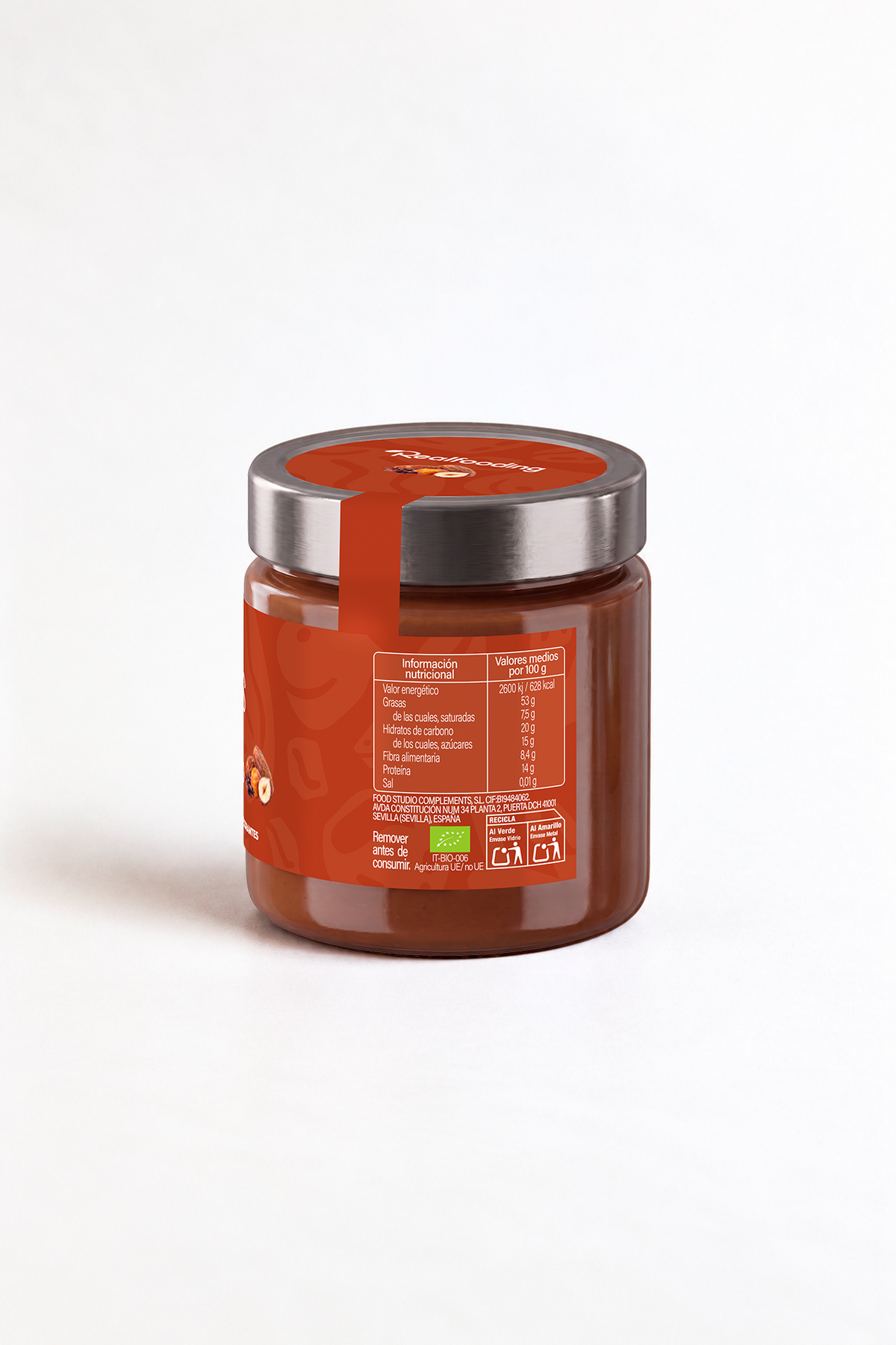 Crema de avellanas con dátiles y nibs de cacao
